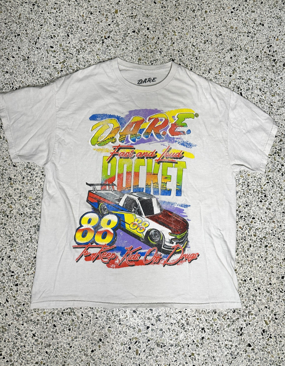 DARE Fast and Loud Rocket 88 T-Shirt Mens L White Racing Graphic Tee 100% Cotton